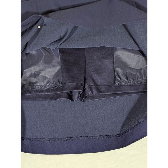 Coral Bay Skort Size 4 Waist 30" Skirt length 16.5"pants Inseam 3" - Picture 2 of 6